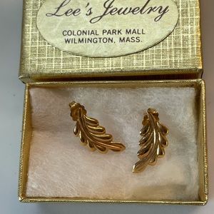 14K gold leaf earrings